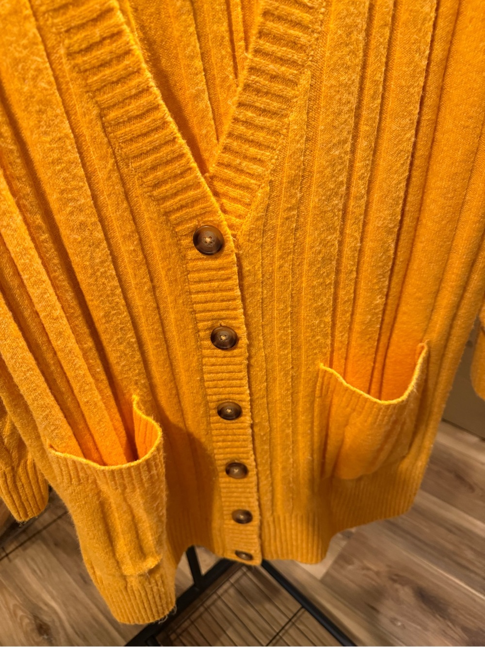 NWT Torrid Vibrant Mustard Yellow Ribbed Button Cardigan - Picture 2 of 4